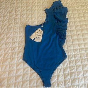 NWT Zara One Shoulder Ruffle Bodysuit